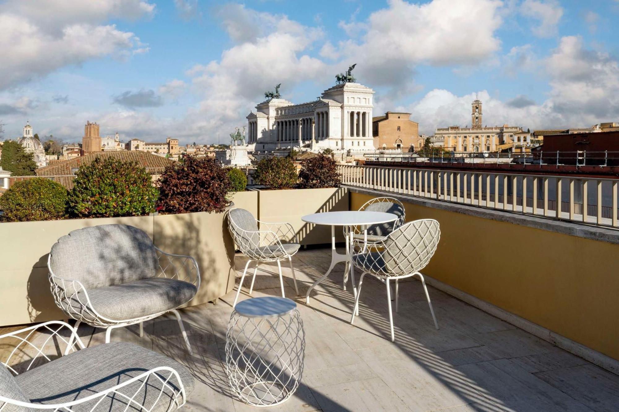 Radisson Collection Hotel, Roma Antica Exterior photo